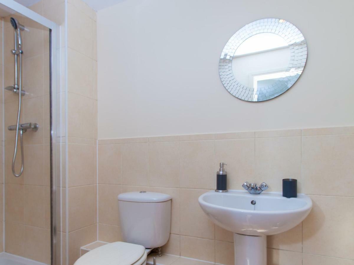 Harrow Private Rooms Δωμάτιο φωτογραφία
